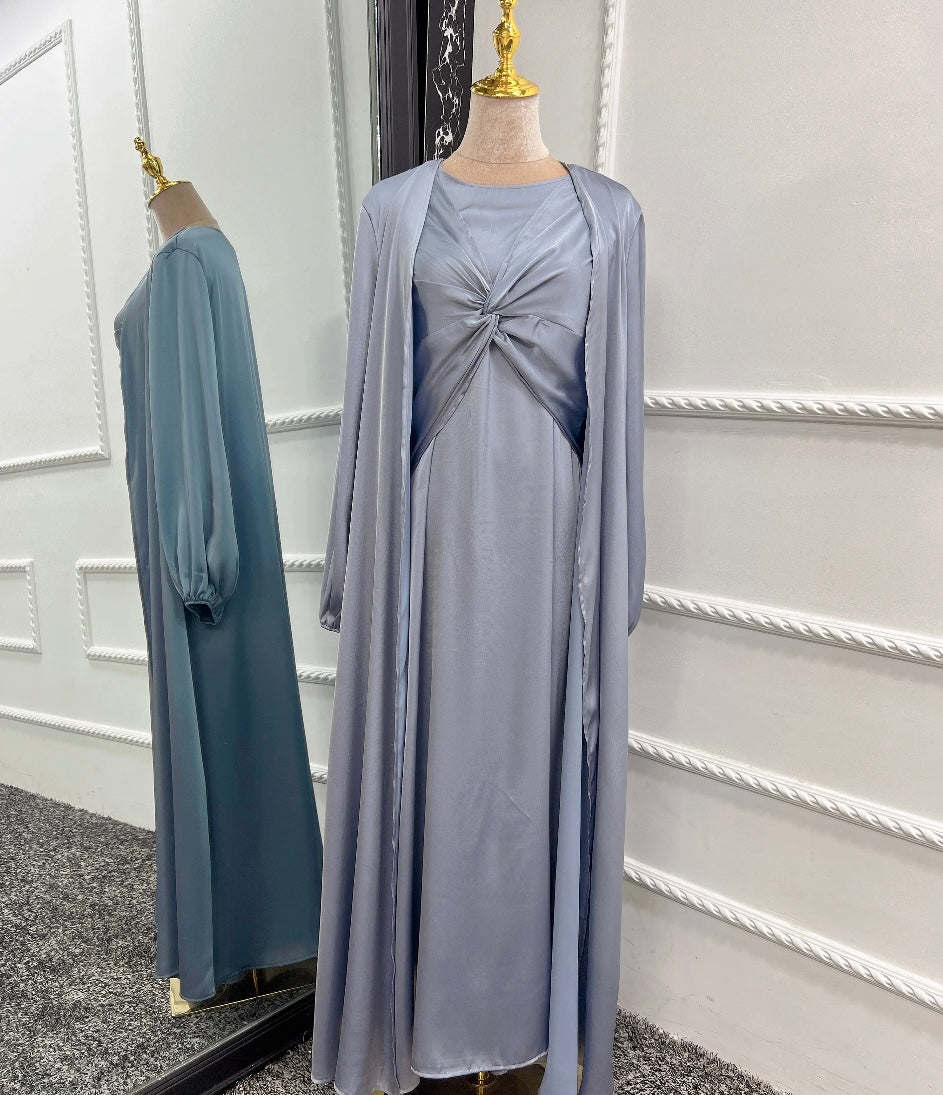 Farishta Abaya