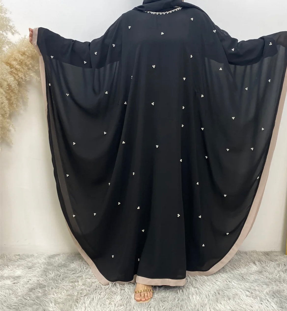 Sanaya Abaya